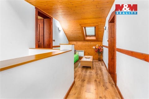 Prodej rodinného domu, 368 m² 10