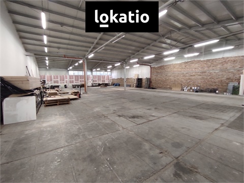 Pronájem skladu / haly, 550 m² - 0