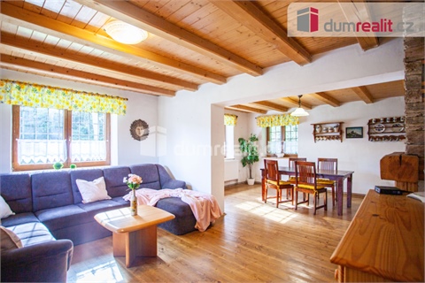 Prodej rodinného domu, 272 m² 6