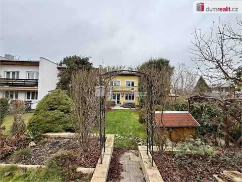 Prodej rodinného domu, 290 m² 20