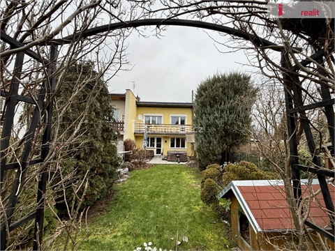 Prodej rodinného domu, 290 m² - 16