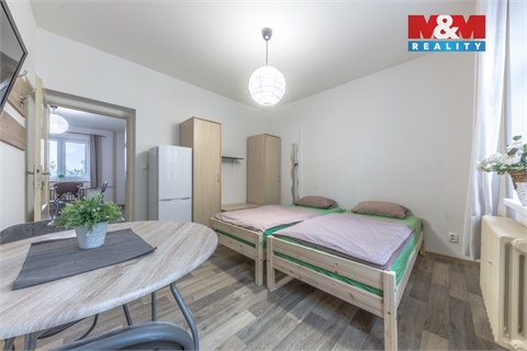 Prodej rodinného domu, 285 m² - 4