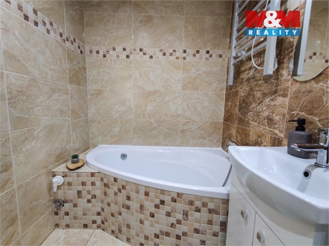 Pronájem bytu 3+1, 63 m² 2