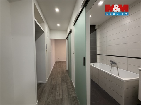 Pronájem bytu 2+1, 55 m² - 2