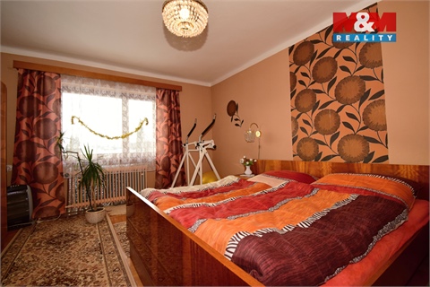 Prodej rodinného domu, 260 m² - 14