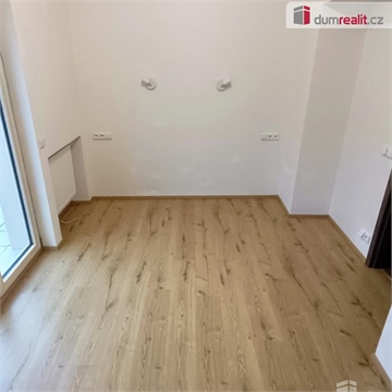 Pronájem bytu 2kk, 65 m² - 20