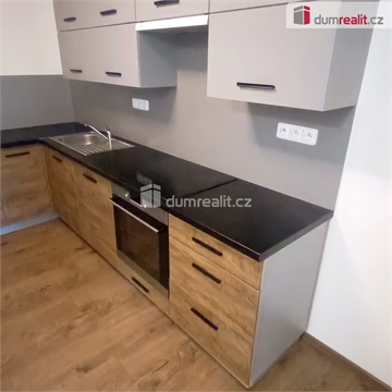 Pronájem bytu 2kk, 65 m² - 0