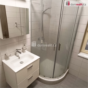 Pronájem bytu 2kk, 65 m² 12