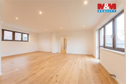 Prodej rodinného domu, 259 m² 4