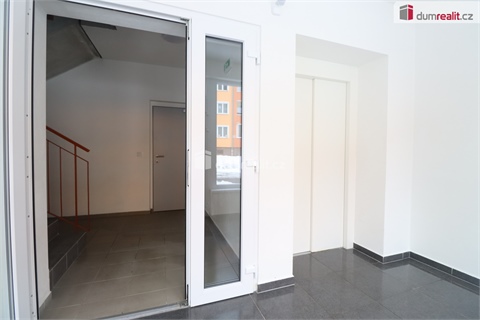 Pronájem bytu 2kk, 39 m² - 10