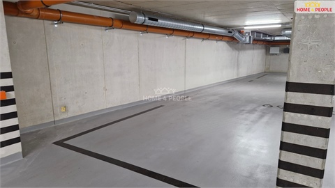 Pronájem garáže, 21 m² 2