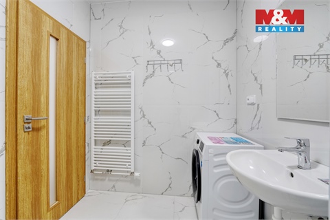 Pronájem bytu 1+1, 33 m² 10