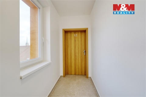 Pronájem bytu 1+1, 35 m² 14