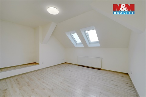 Pronájem bytu 1+1, 35 m² - 6