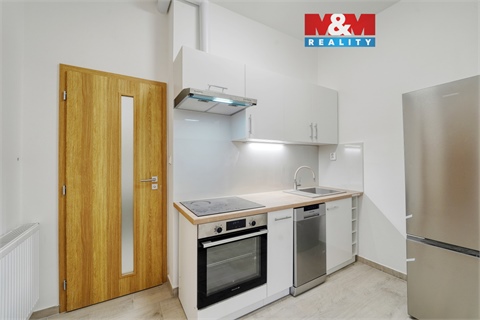 Pronájem bytu 1+1, 33 m² 0