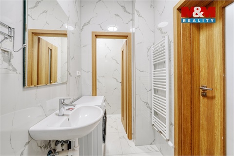 Pronájem bytu 1+1, 33 m² - 8