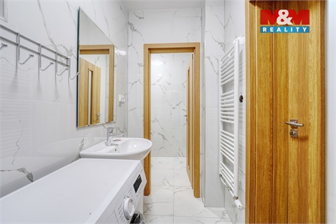 Pronájem bytu 1+1, 38 m² - 8