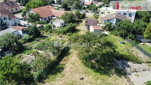 Prodej stavebního pozemku, 2 401 m² 0