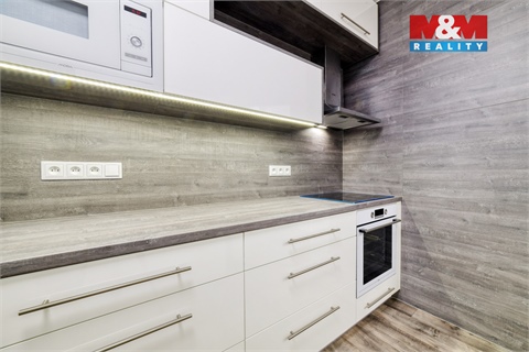 Prodej bytu 4+1, 121 m² - 14