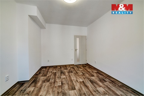 Prodej bytu 4+1, 121 m² 28