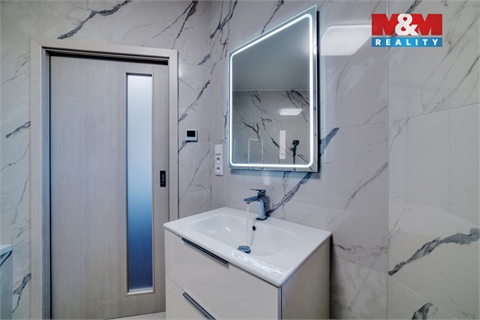 Prodej bytu 4+1, 121 m² 8