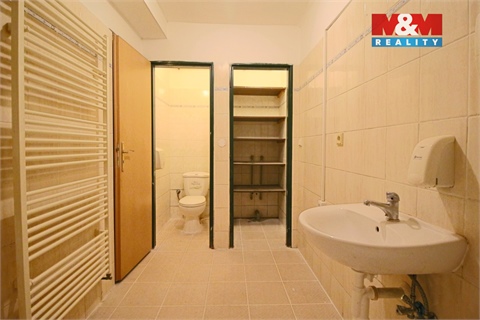 Pronájem bytu 1+1, 37 m² - 4