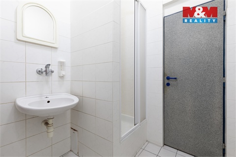 Prodej obchodních prostor, 720 m² 10