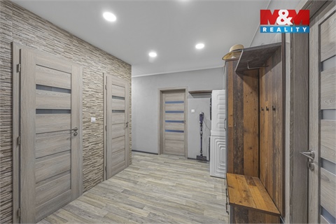 Prodej bytu 4+1, 84 m² 14