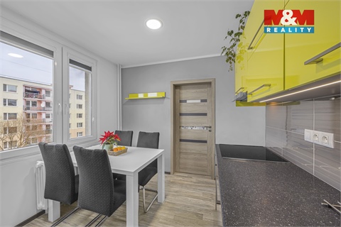 Prodej bytu 4+1, 84 m² - 10