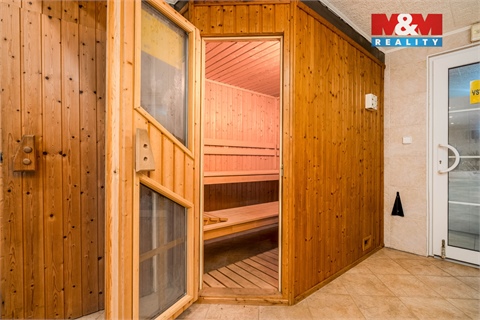 Prodej rodinného domu, 847 m² 6