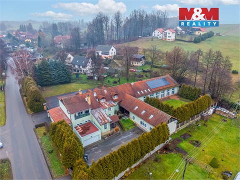 Prodej rodinného domu, 847 m² 2