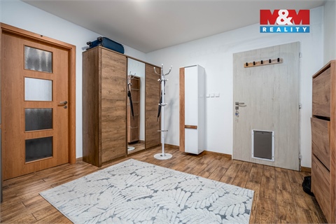 Prodej rodinného domu, 847 m² - 24