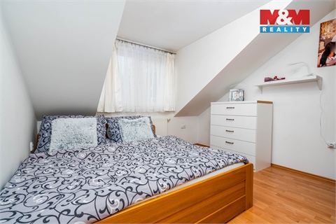 Prodej rodinného domu, 847 m² 22