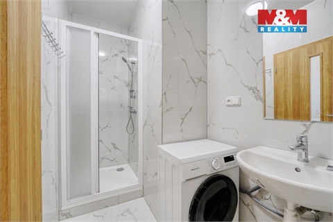 Pronájem bytu 1+1, 34 m² 10