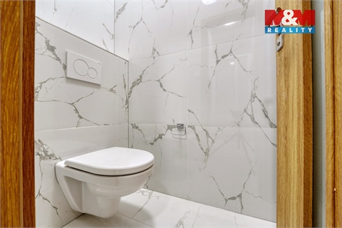 Pronájem bytu 1+1, 34 m² 12