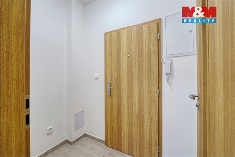 Pronájem bytu 1+1, 34 m² - 12