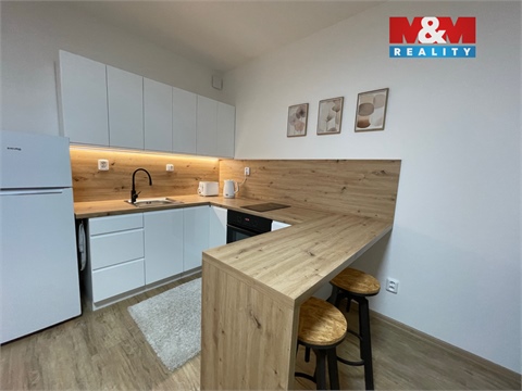 Pronájem bytu 1kk, 30 m² - 0