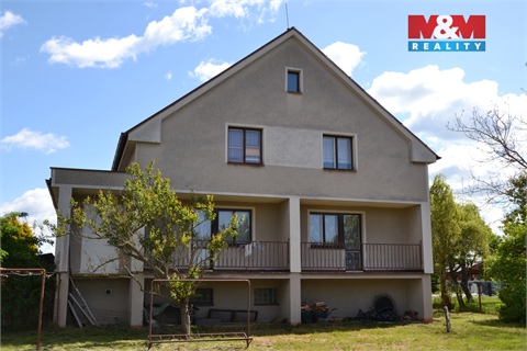 Prodej rodinného domu, 220 m² 22