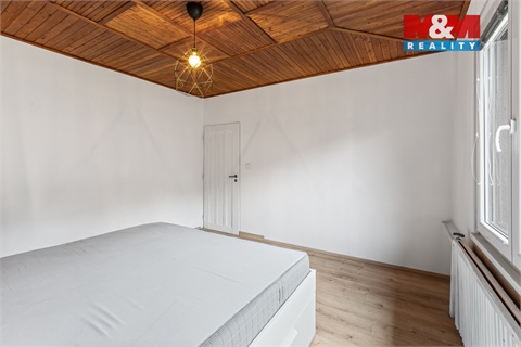 Prodej rodinného domu, 196 m² 12