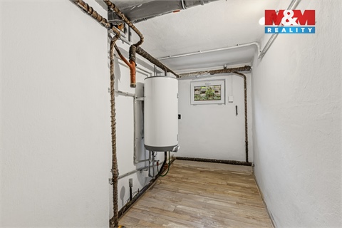 Prodej rodinného domu, 196 m² 28