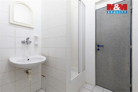 Prodej kanceláře, 720 m² 10