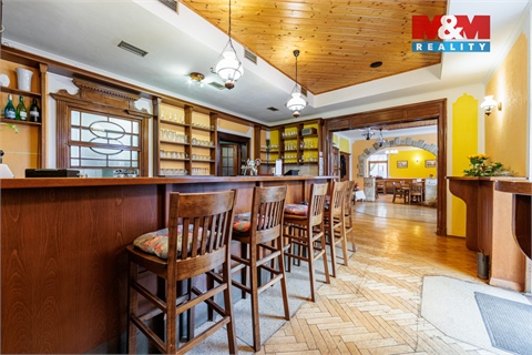 Prodej rodinného domu, 664 m² 12