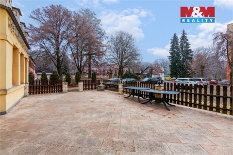 Prodej rodinného domu, 664 m² 14