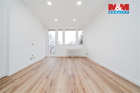 Prodej bytu 4kk, 76 m² 12