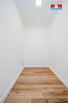 Prodej bytu 4kk, 76 m² 16