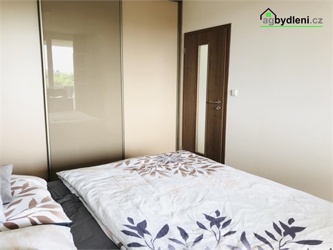 Pronájem bytu 2kk, 73 m² 6