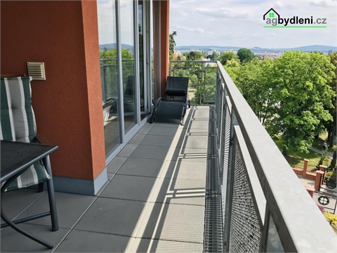 Pronájem bytu 2kk, 73 m² 12