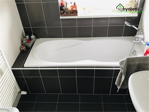 Pronájem bytu 2kk, 73 m² - 6