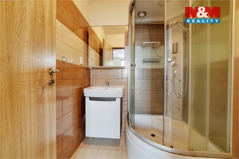 Pronájem bytu 1kk, 28 m² - 10