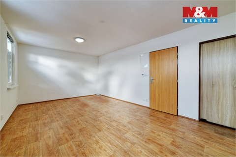 Pronájem bytu 1kk, 28 m² 16